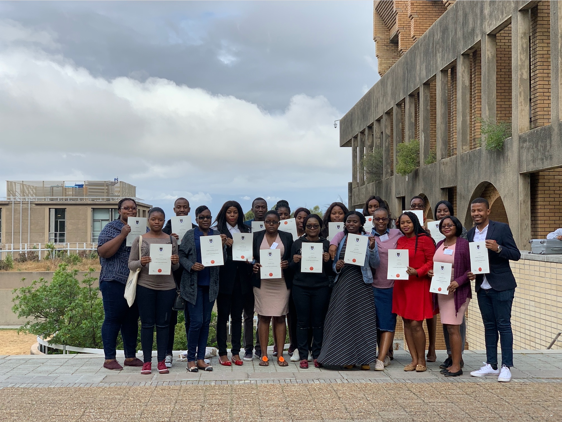 Zimbabwe: training workshop for judicial researchers | International