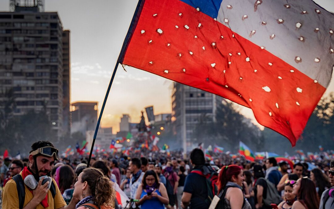 Chile: un camino para resolver la crisis política y social