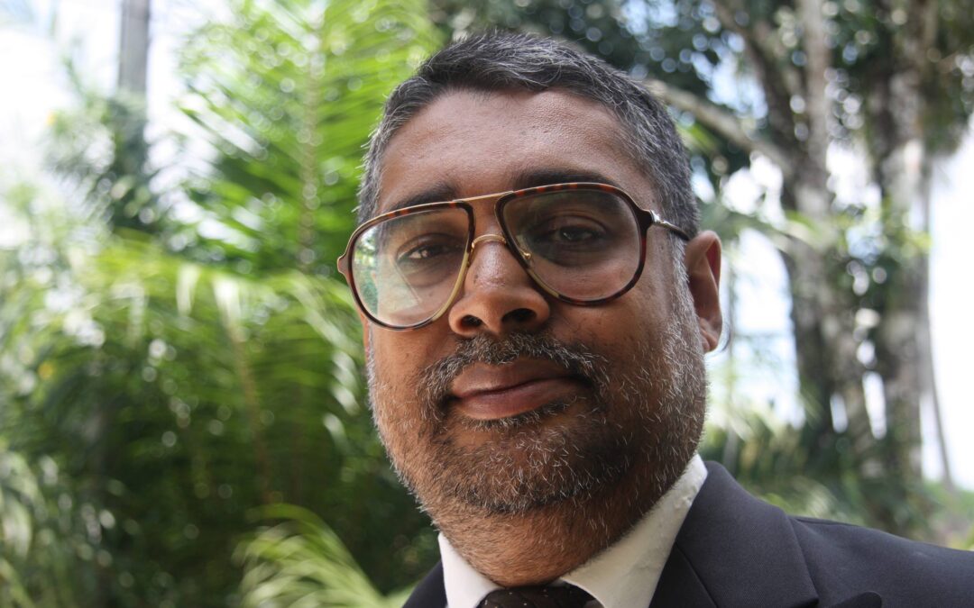 Malaysia: contempt of court action abused to harass human rights lawyer Charles Hector