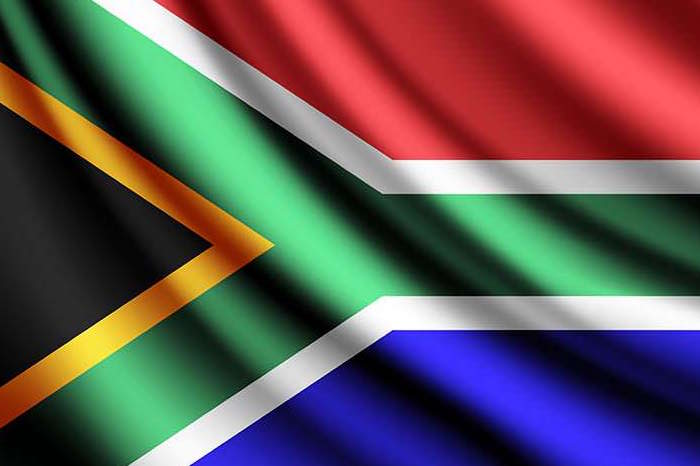 South Africa: violent police action against asylum seekers and protestors must be investigated
