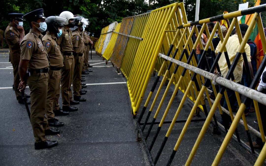 Sri Lanka: Stop using excessive force in response to protests